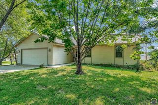 2500 SW Rother Rd, Topeka, KS 66614