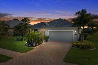 298 11th Sq SW, Vero Beach, FL 32962