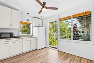 1130 Ilikala Pl, Kailua, HI 96734