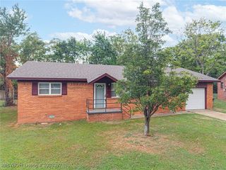 601 Cedar Ln, Fort Smith, AR 72908