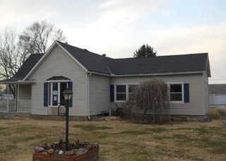2507 Lakeview St, Saint Joseph, MO 64504
