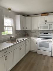11 Chestnut St #2, Dudley, MA 01571