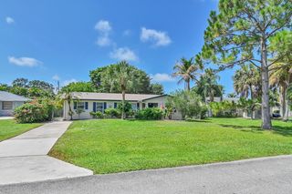 7572 Overlook Drive, Lake Worth, FL 33467