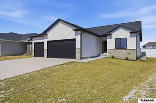 836 W  Miramonte Rd, Lincoln, NE 68523