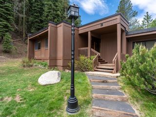 3003 Meadow Ct #10, Olympic Valley, CA 96146