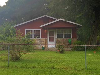 803 N  Cherry St, Dothan, AL 36303