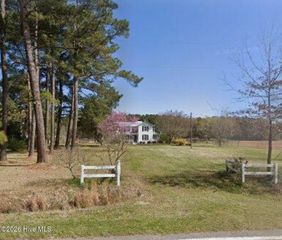 1120 Davenport Fork Road, Creswell, NC 27928