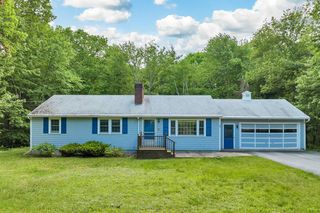 42 Ridgewood Drive, Bow, NH 03304