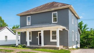 210 W  Main St, New Concord, OH 43762