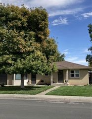 531 4th St, Windsor, CO 80550