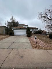 4990 S Sedalia Way, Aurora, CO 80015