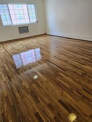 211 Beach 96 St #2A, Far Rockaway, NY 11693
