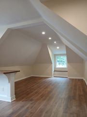 646 Maple Ln #6, Sewickley, PA 15143