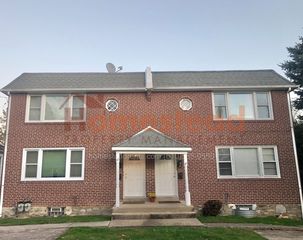83 3rd Ave #A, Broomall, PA 19008