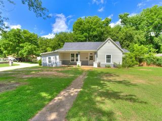 529 S  2nd Ave, Purcell, OK 73080