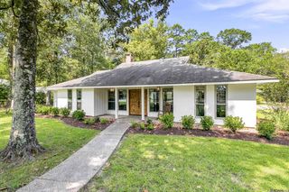 4922 Piney Point Ave, Baton Rouge, LA 70817