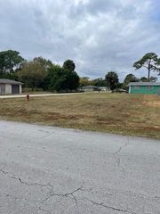 Xxx N 37th Street, Fort Pierce, FL 34947