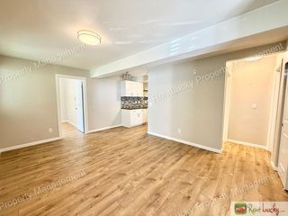 3315 Claremont Ave  S #1, Seattle, WA 98144