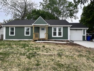 631 N  Willie St, Olathe, KS 66061