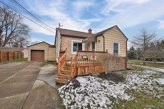 6665 Hamilton Dr, Derby, NY 14047