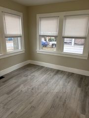 900 Washington Ave #6, Alton, IL 62002