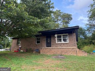 1018 Scott Brown Rd SE, Fairmount, GA 30139