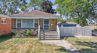 14322 S  Hoxie Ave, Burnham, IL 60633