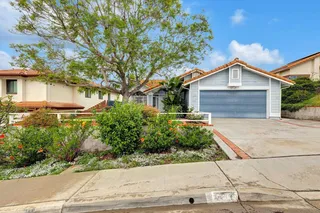 8944 La Cartera St, San Diego, CA 92129
