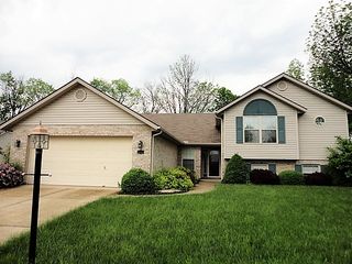 6739 Evergreen Woods Dr, Huber Heights, OH 45424