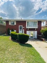 360 Chappel Ave, Calumet City, IL 60409
