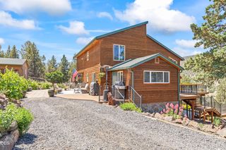 16401 SE Bobcat Ln, Prineville, OR 97754