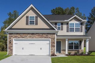 128 Brisk Dr, Zebulon, NC 27597