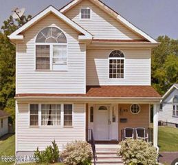 95 Poplar Ave, Deal, NJ 07723