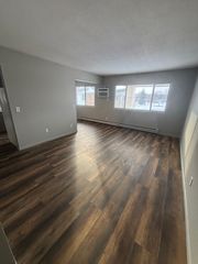 5910 W  Broadway Ave #10, Minneapolis, MN 55428