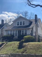 2005 Franklin St NE, Washington, DC 20018