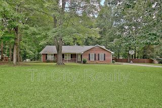 135 Windham Way, Fayetteville, GA 30215