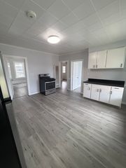 83 Pine St #2, Southbridge, MA 01550