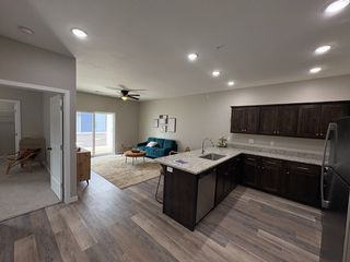 3861 W  University St #A-A205, Springfield, MO 65807