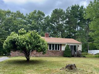 101 School Street, Berwick, ME 03901