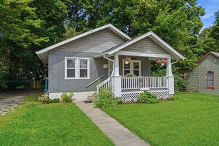 715 N  7th St, Columbia, MO 65201