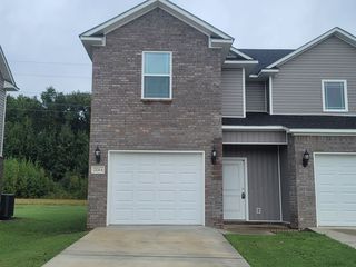 2124 Ingalls Ln #A, Alma, AR 72921