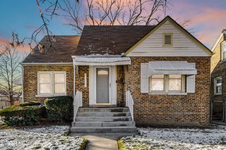 10458 S  Parnell Ave, Chicago, IL 60628