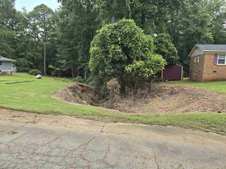 519 McCluney Dr, Gaffney, SC 29340