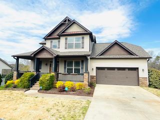 14 Rising Meadow Ln, Taylors, SC 29687