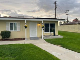 1301 Pebble Beach Dr, Bakersfield, CA 93309