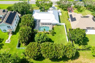 1004 W Weatherbee Road, Fort Pierce, FL 34982
