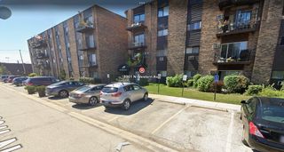 8901 N  Western Ave #211, Des Plaines, IL 60016