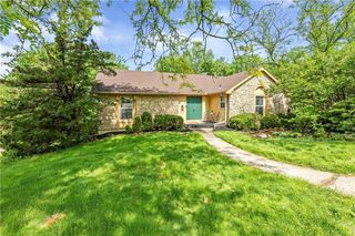 2416 E  110th St, Kansas City, MO 64131