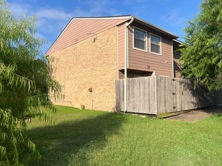 2807 Wildflower Dr #39, Bryan, TX 77802