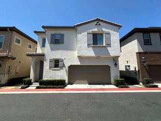 561 N  Dolcetto Pl, Mountain House, CA 95391